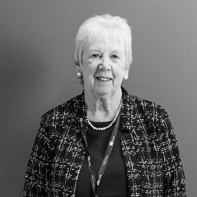 Liz Currie